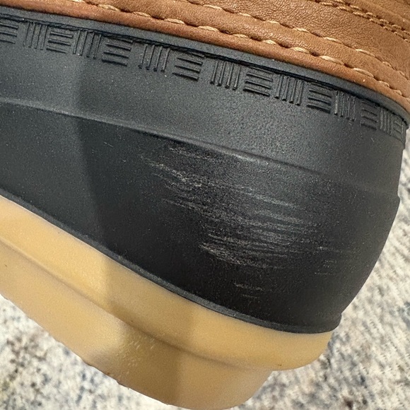 Tommy Hilfiger Black and Brown Winter Boots - Picture 5 of 7